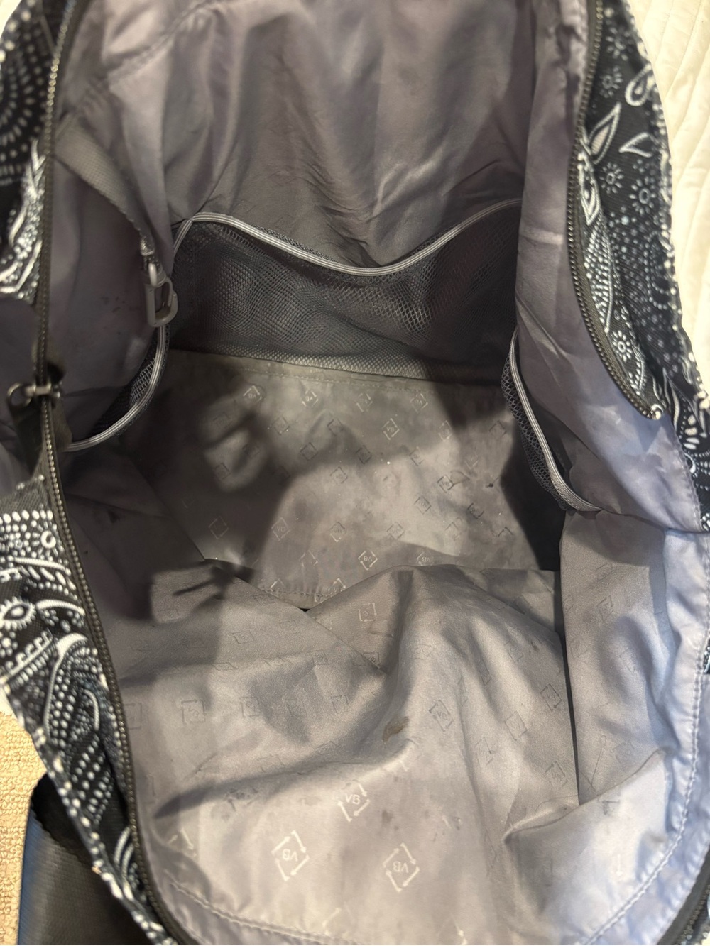 Vera Bradley Quilted Tote Bag Stellar Paisley Black & White Travel Bag - Picture 7 of 7